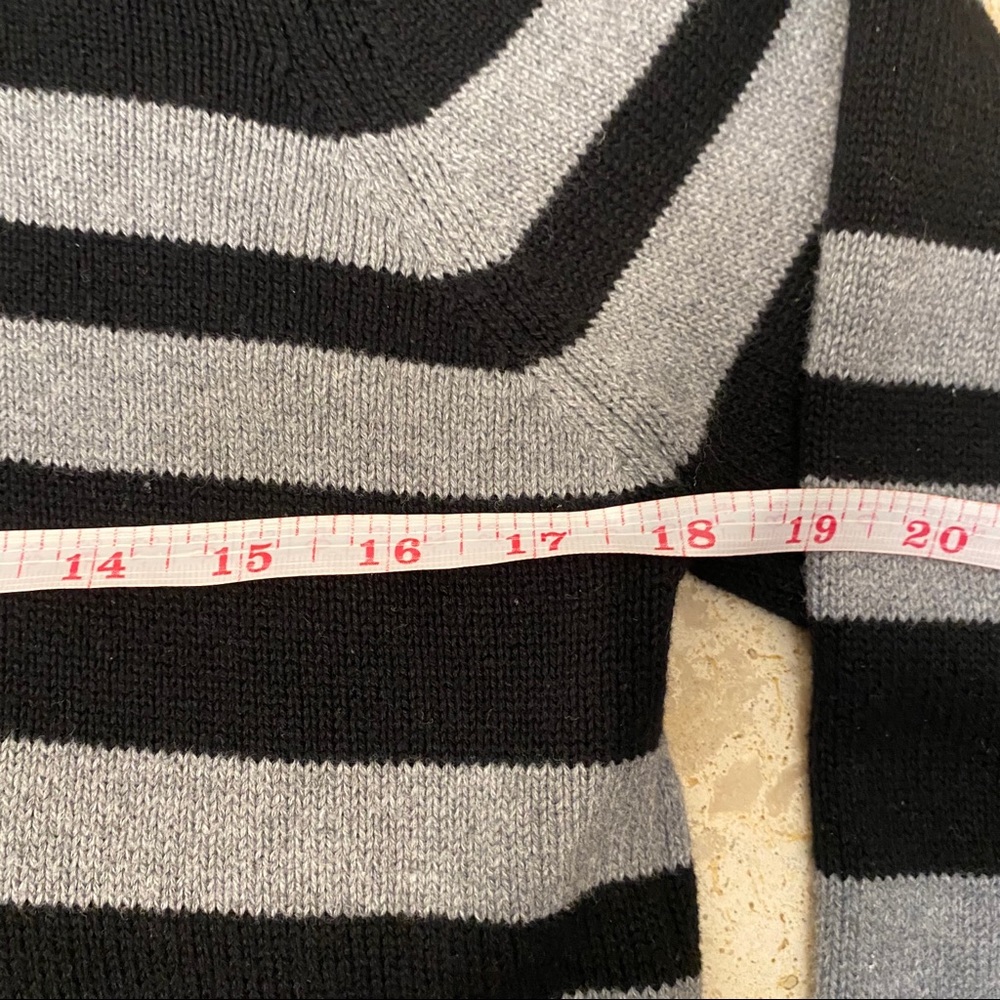 Náutica Mock Turtle Neck Sweater - Picture 7 of 14